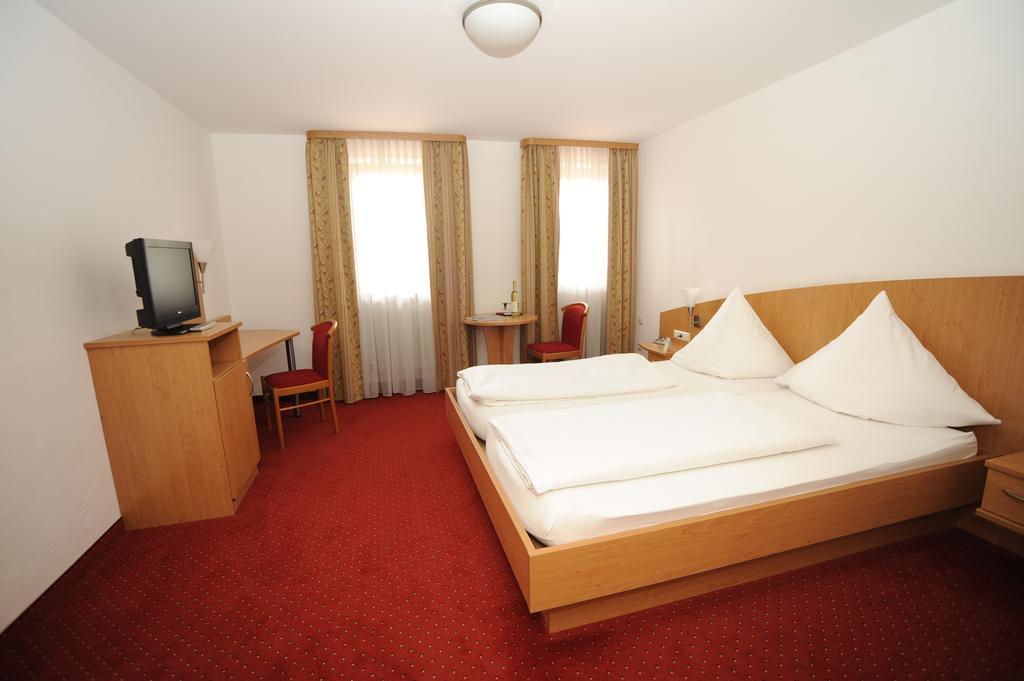 Scharmerhof Hohenbrunn Extérieur photo